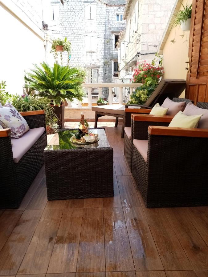 Apartments & Rooms Trogir Stars Free Parking エクステリア 写真