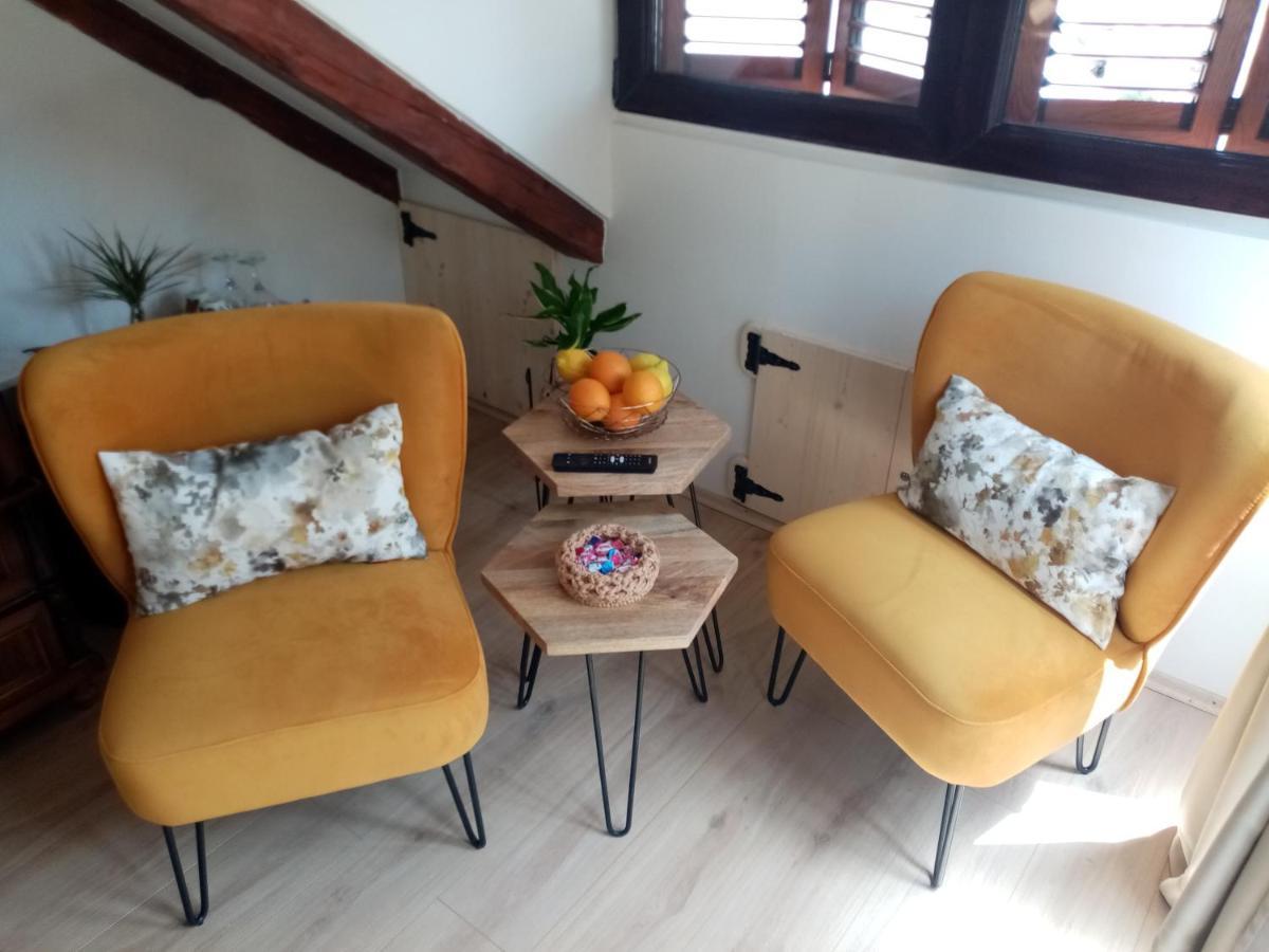 Apartments & Rooms Trogir Stars Free Parking エクステリア 写真