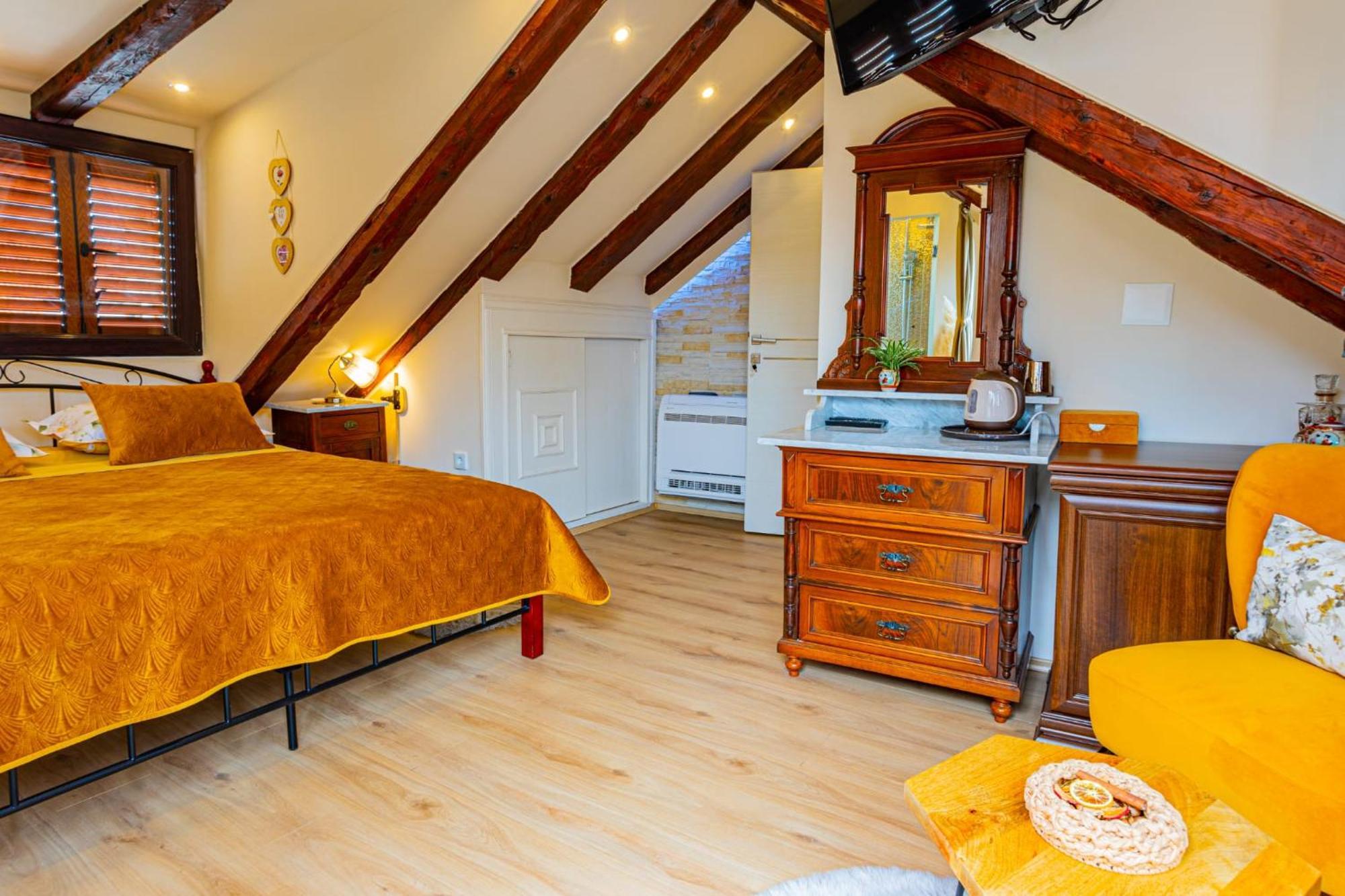Apartments & Rooms Trogir Stars Free Parking エクステリア 写真