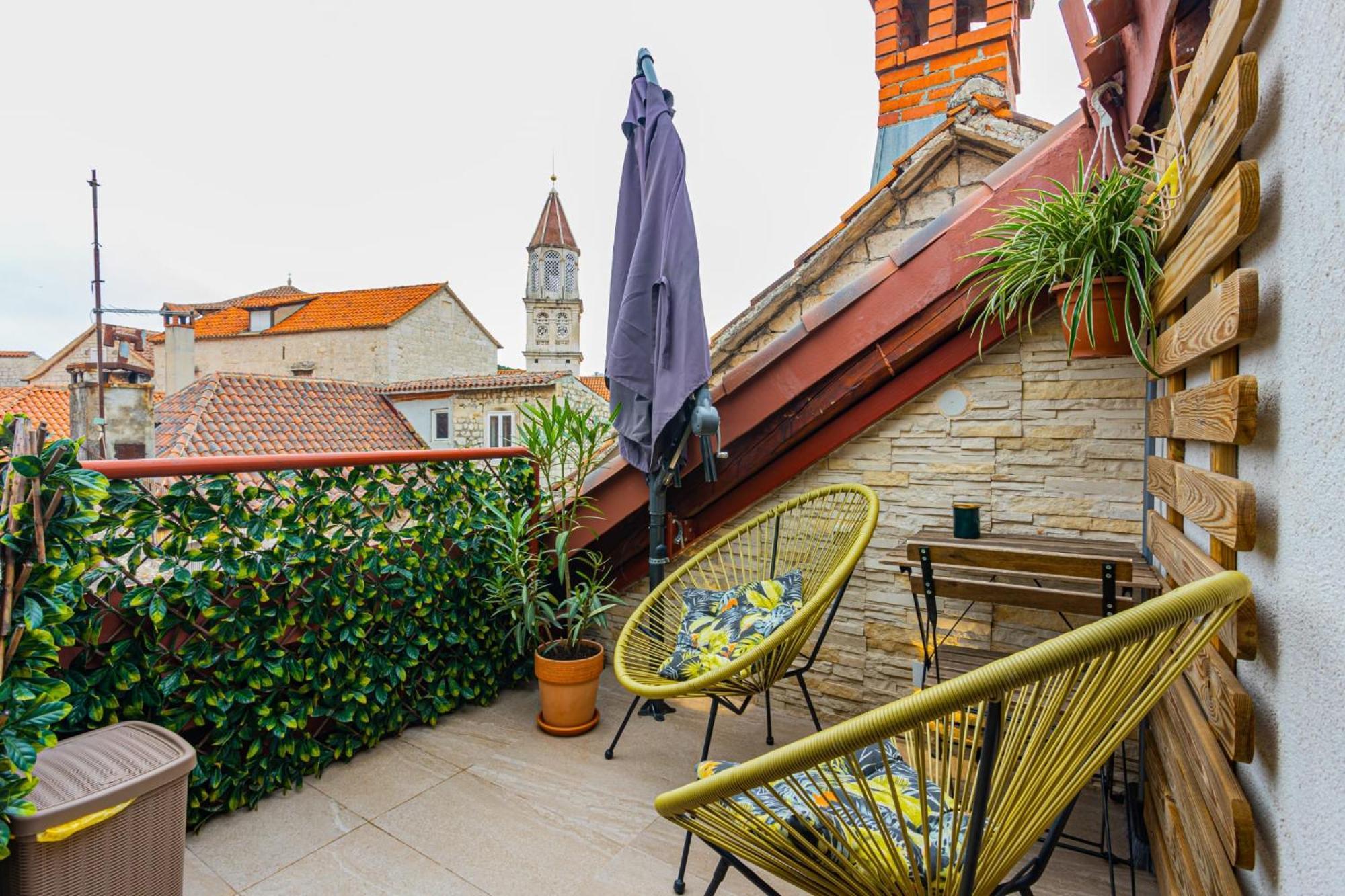 Apartments & Rooms Trogir Stars Free Parking エクステリア 写真