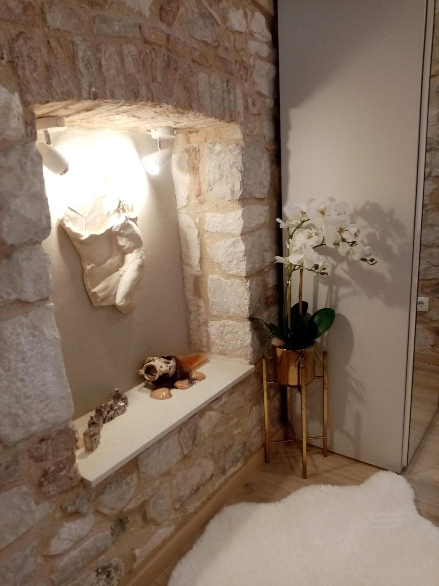 Apartments & Rooms Trogir Stars Free Parking エクステリア 写真